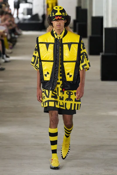 Look 47